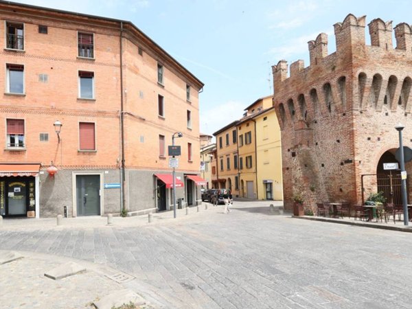 appartamento in vendita ad Imola in zona Centro Storico