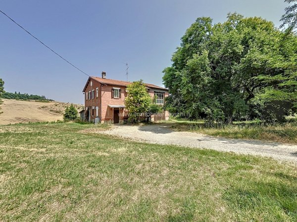 appartamento in vendita ad Imola in zona Pedagna