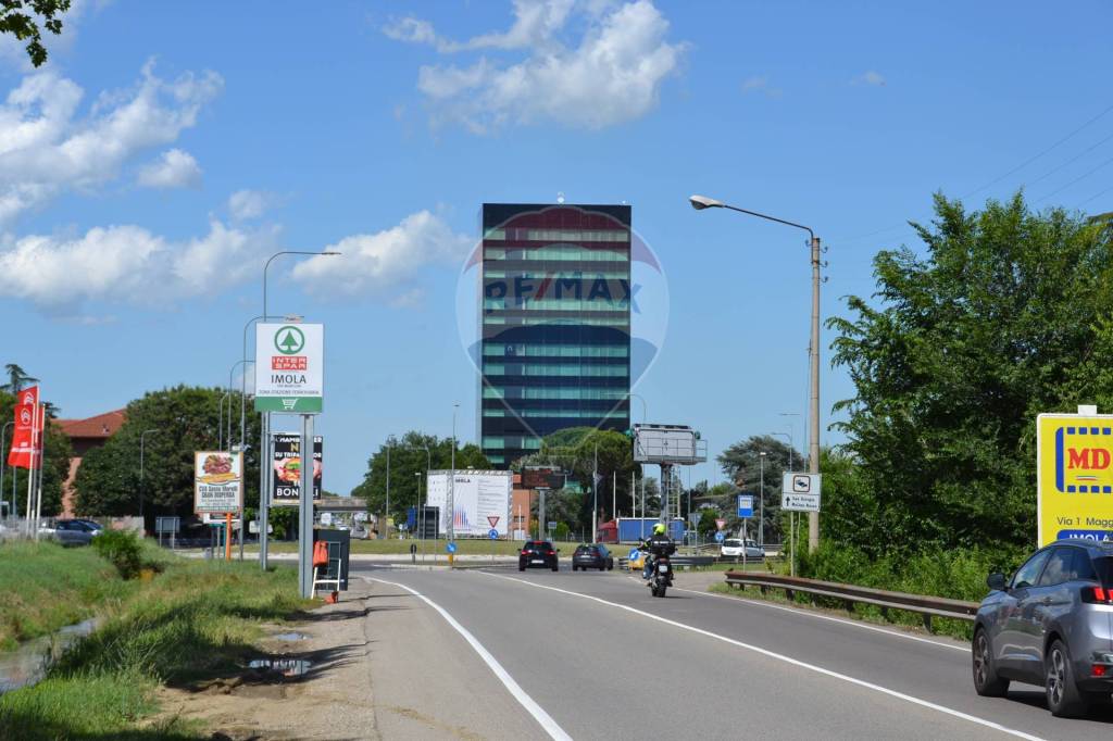 ufficio in vendita ad Imola