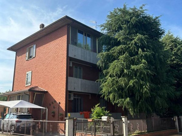 appartamento in vendita ad Imola in zona Pedagna