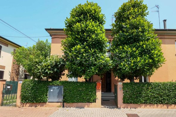 casa indipendente in vendita ad Imola