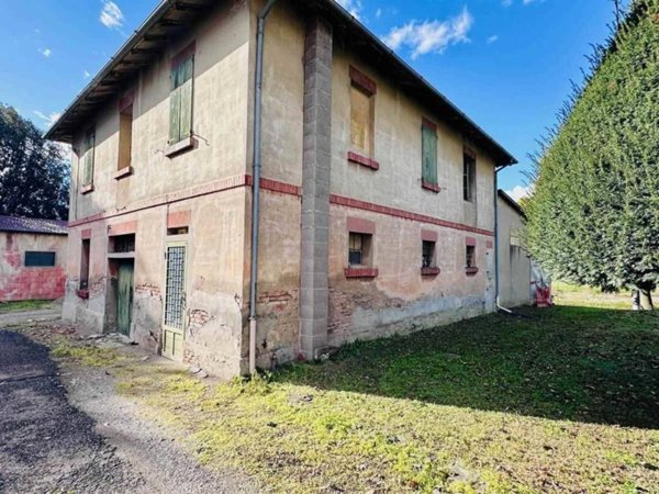 casa indipendente in vendita ad Imola in zona Sasso Morelli
