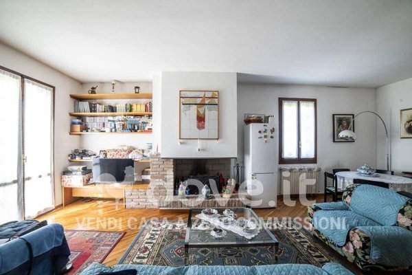 casa indipendente in vendita ad Imola in zona Sasso Morelli