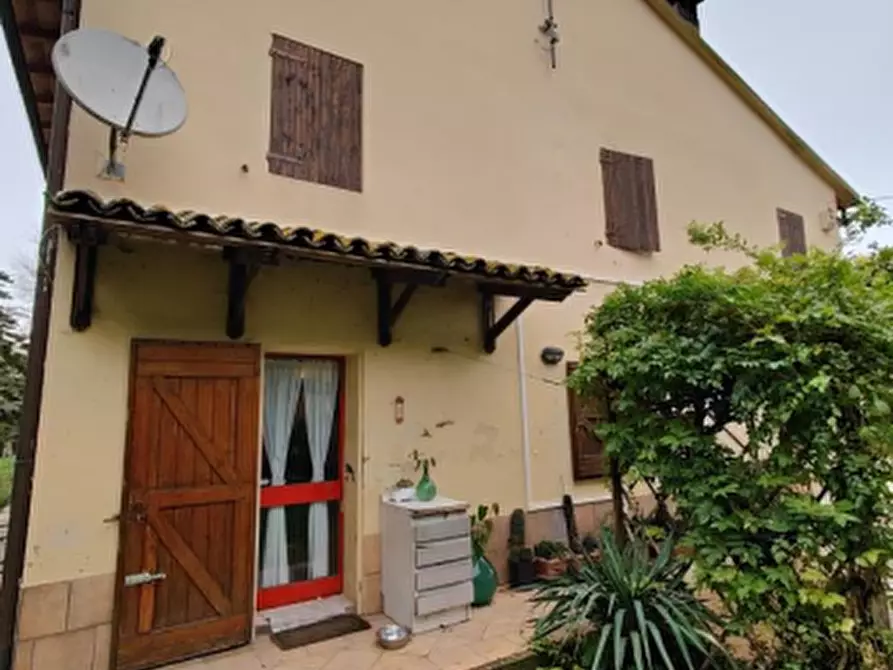 casa indipendente in vendita ad Imola