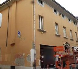 negozio in vendita ad Imola