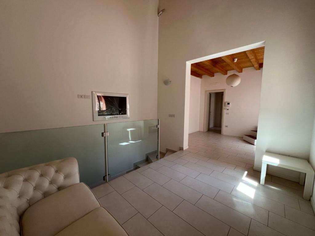 casa indipendente in vendita ad Imola in zona Centro Storico