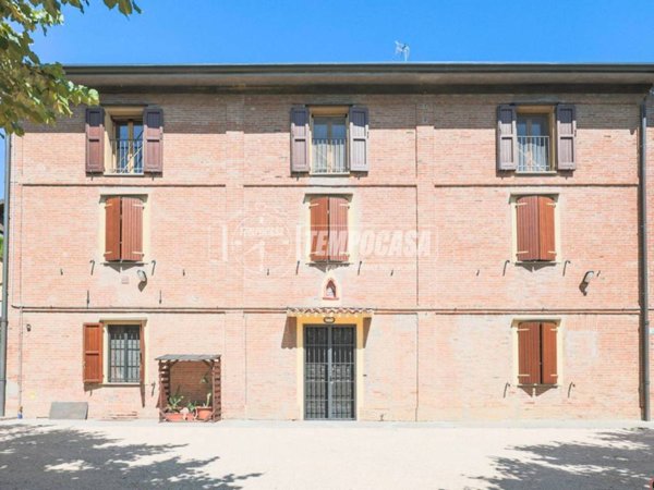 appartamento in vendita ad Imola in zona Pedagna