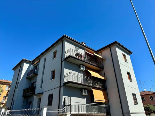 appartamento in vendita ad Imola in zona Pedagna