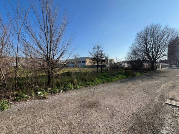 terreno edificabile in vendita ad Imola