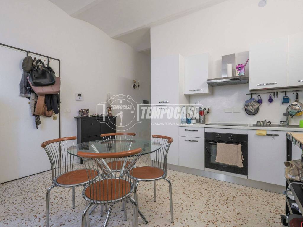 appartamento in vendita ad Imola in zona Centro Storico