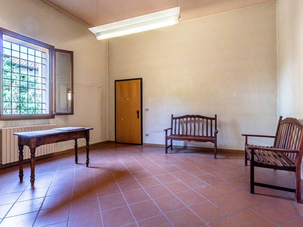 ufficio in vendita ad Imola in zona Centro Storico