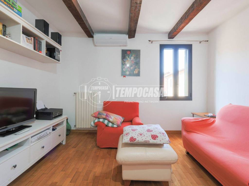 casa indipendente in vendita ad Imola in zona Zello