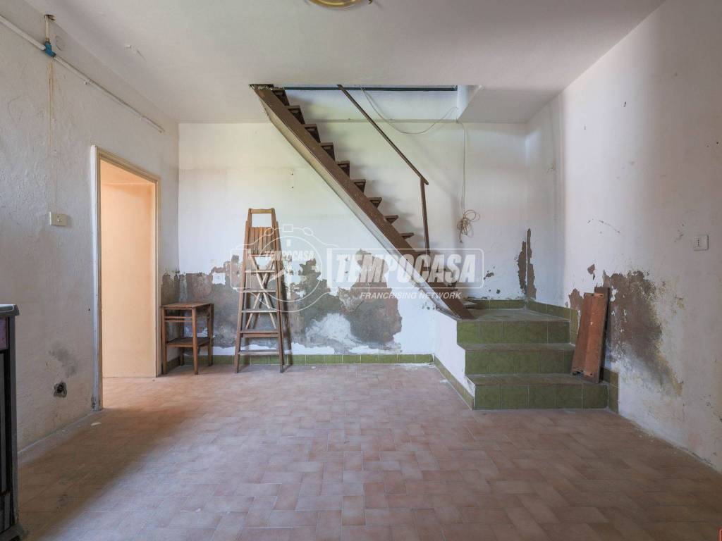 appartamento in vendita ad Imola in zona Càsola Canina