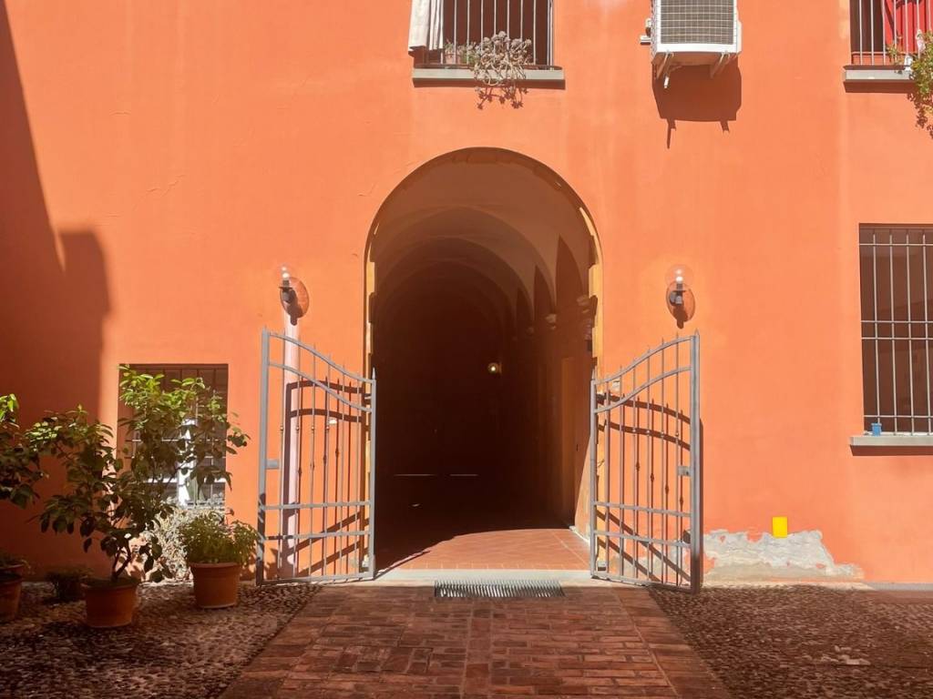 ufficio in vendita ad Imola in zona Centro Storico
