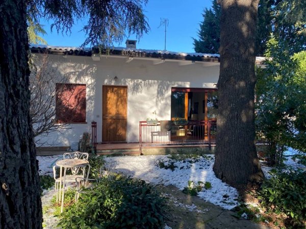 casa indipendente in vendita ad Imola