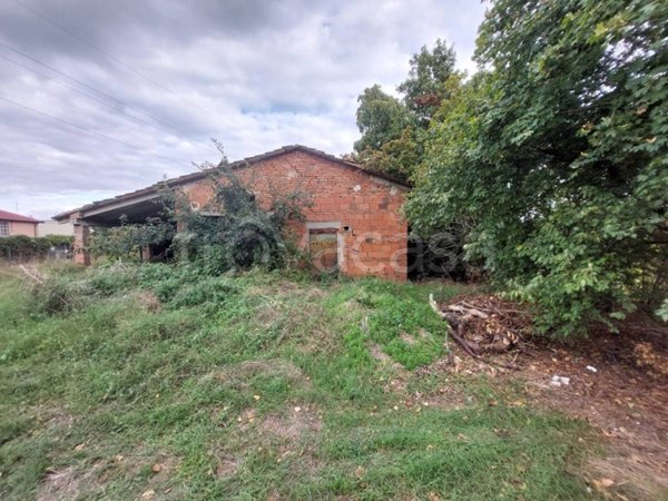 terreno agricolo in vendita ad Imola in zona Area Industriale