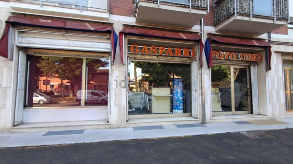 trivano in vendita ad Imola