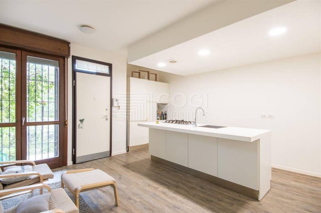 appartamento in vendita ad Imola in zona Zello