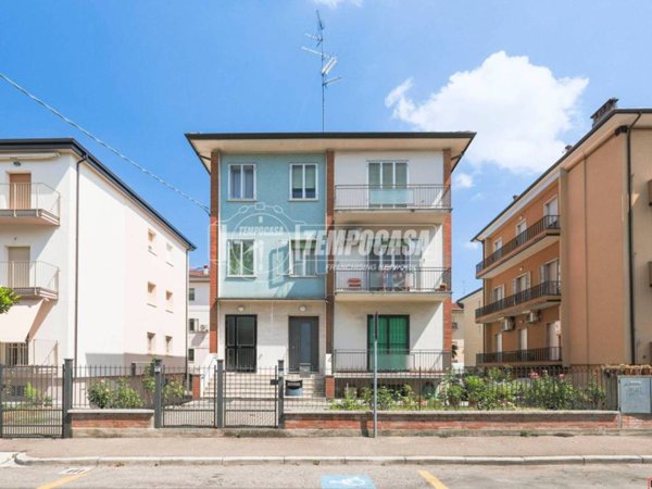 appartamento in vendita ad Imola in zona Centro Storico