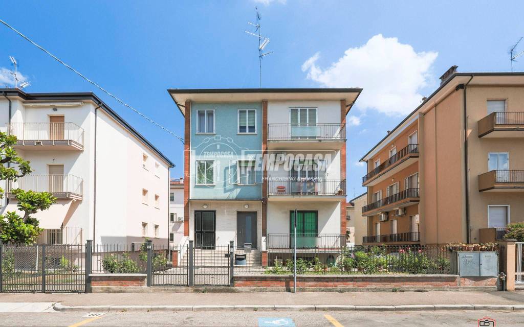 appartamento in vendita ad Imola in zona Centro Storico