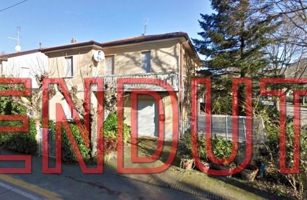 casa indipendente in vendita ad Imola in zona Sesto Imolese