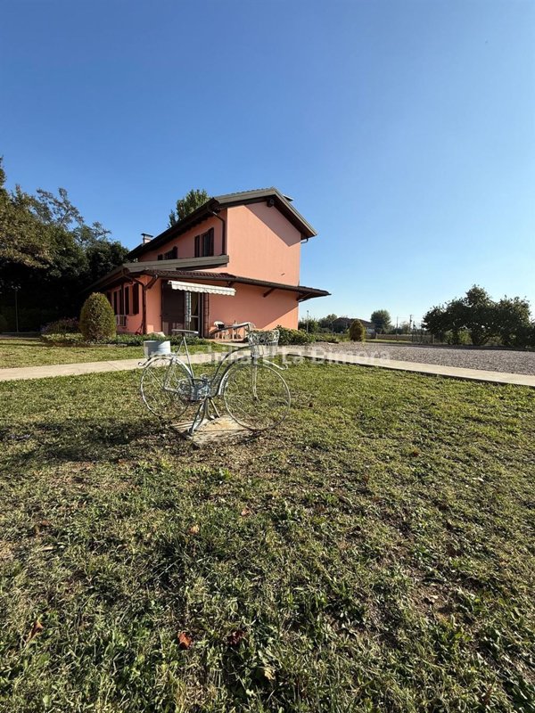 casa indipendente in vendita ad Imola in zona Càsola Canina