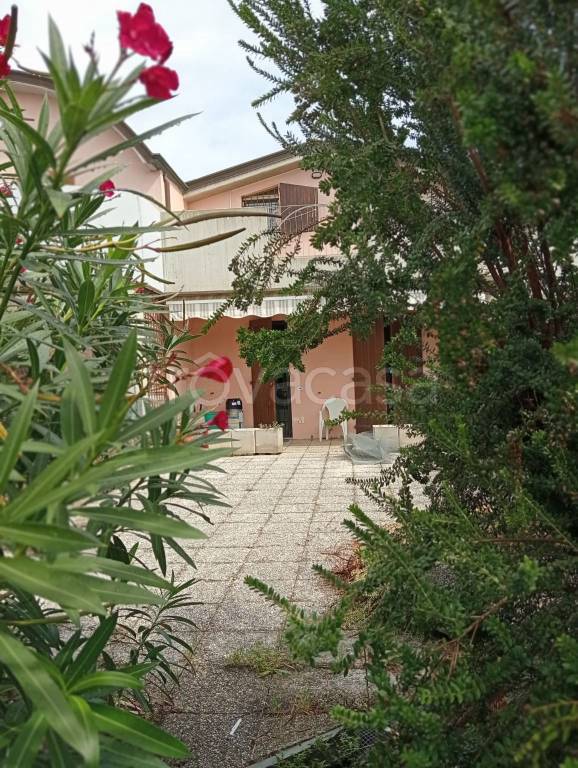 casa indipendente in vendita ad Imola