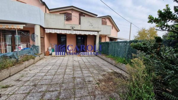 casa indipendente in vendita ad Imola