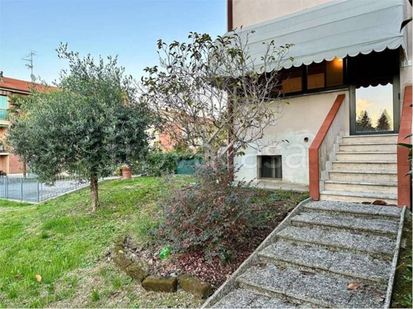 appartamento in vendita ad Imola in zona Sasso Morelli