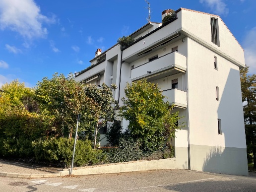 appartamento in vendita ad Imola in zona Pedagna