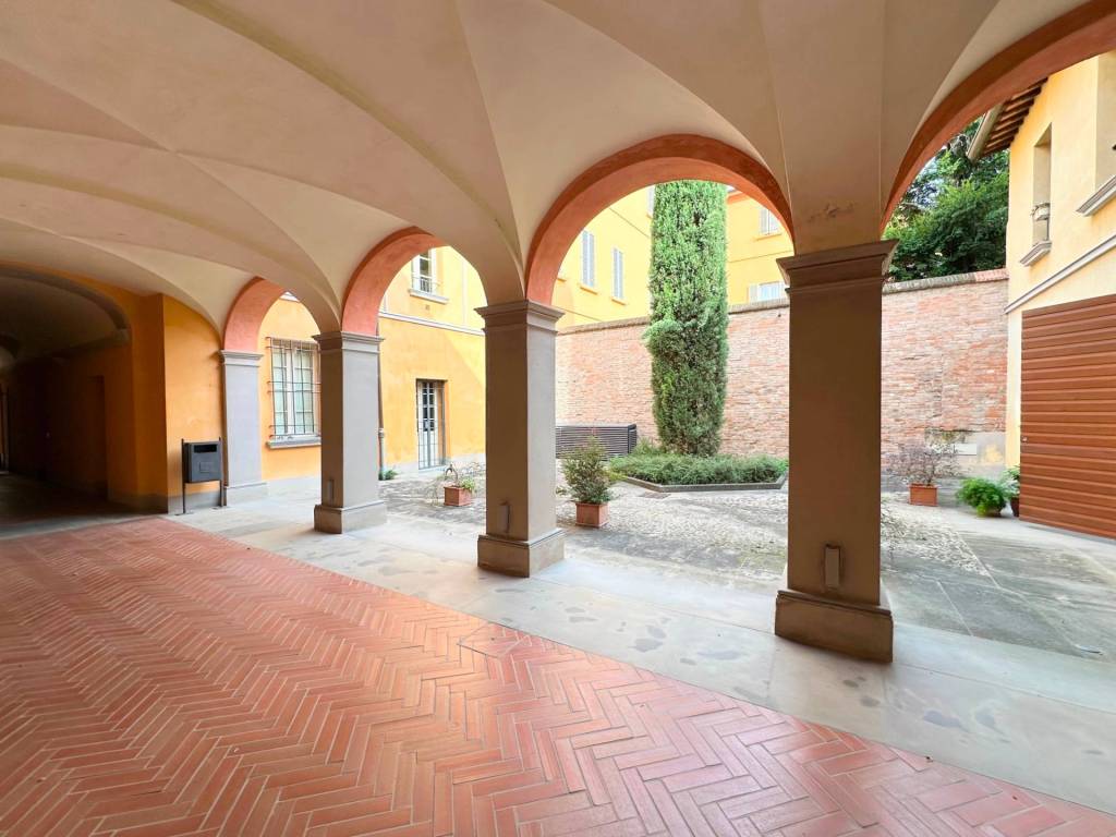 appartamento in vendita ad Imola in zona Centro Storico