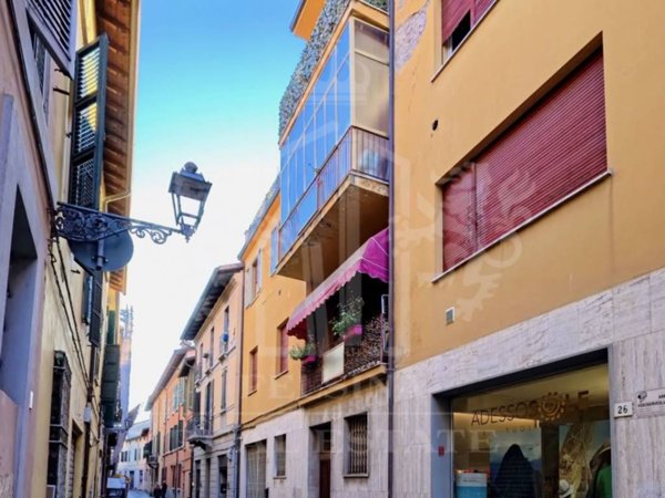 appartamento in vendita ad Imola in zona Centro Storico