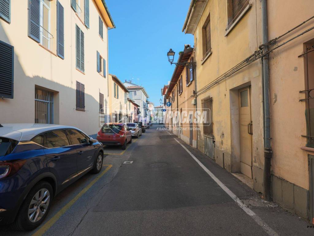 appartamento in vendita ad Imola in zona Centro Storico