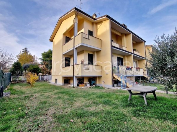 casa indipendente in vendita ad Imola in zona Pedagna