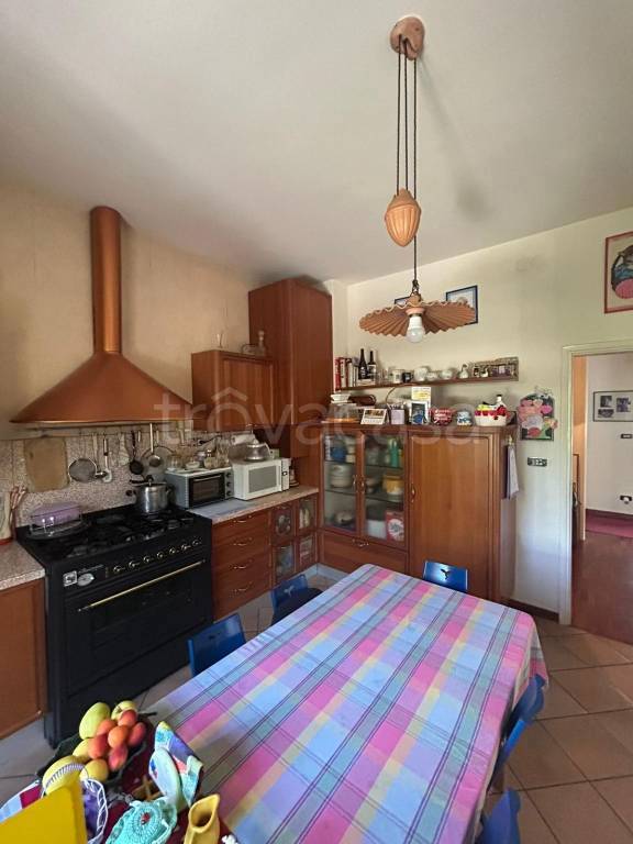 casa indipendente in vendita ad Imola in zona Centro Storico