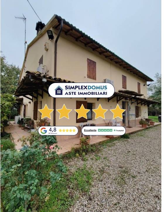 casa indipendente in vendita ad Imola