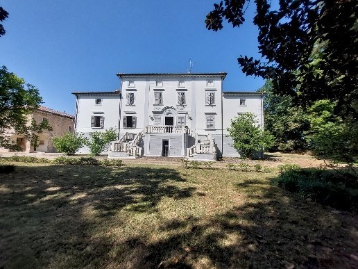 villa in vendita ad Imola in zona San Prospero