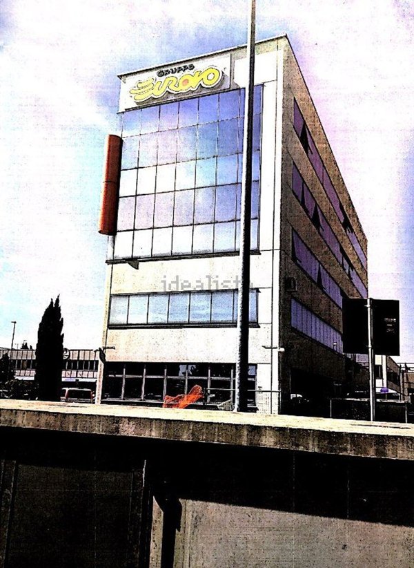 ufficio in vendita ad Imola