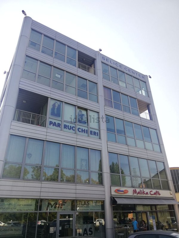 ufficio in vendita ad Imola