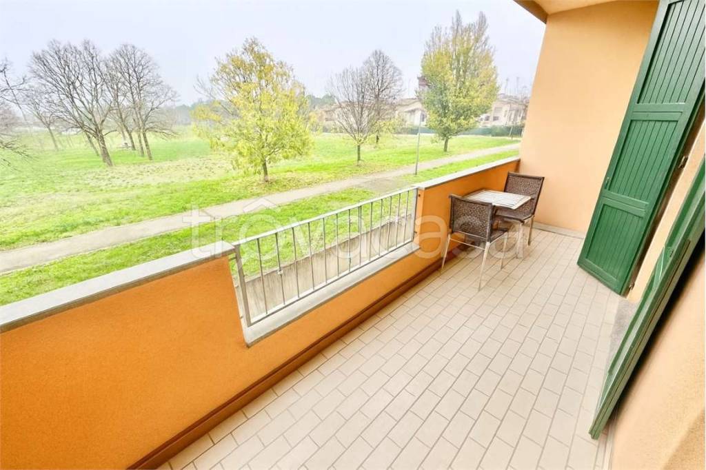 appartamento in vendita ad Imola in zona Pedagna