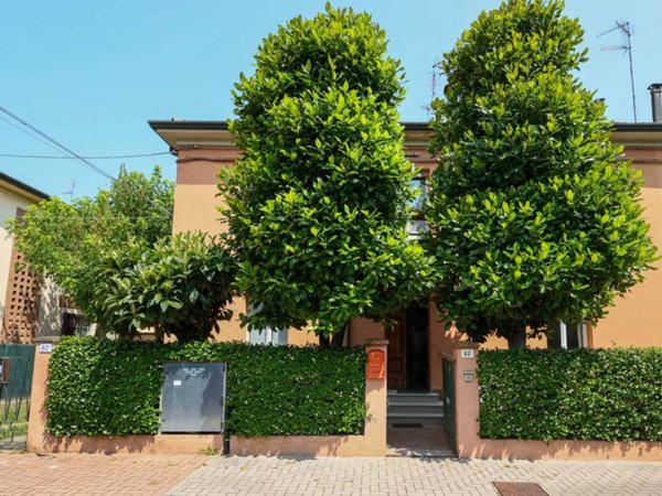 casa indipendente in vendita ad Imola