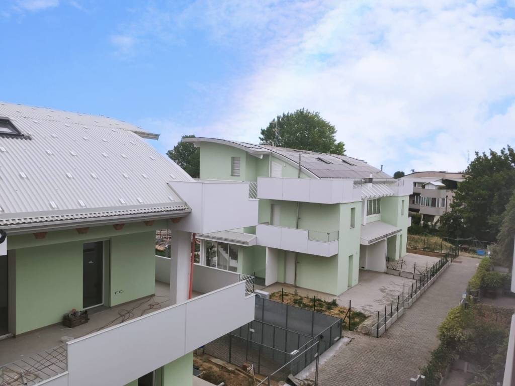 casa indipendente in vendita ad Imola