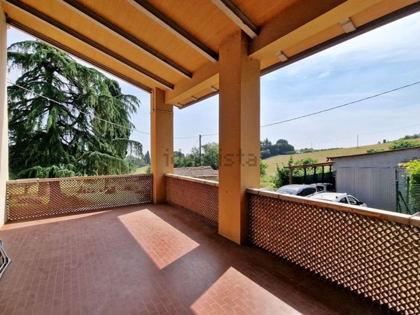 casa indipendente in vendita ad Imola