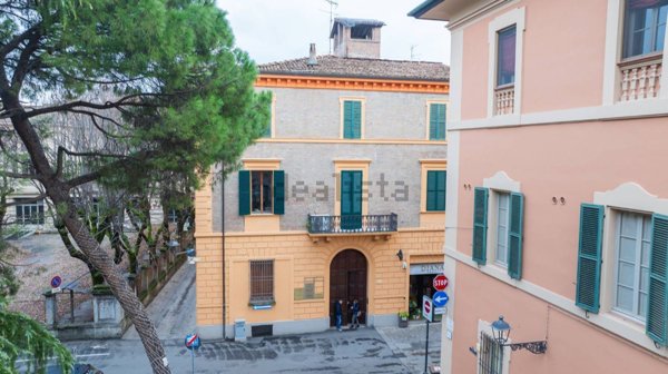 appartamento in vendita ad Imola in zona Centro Storico
