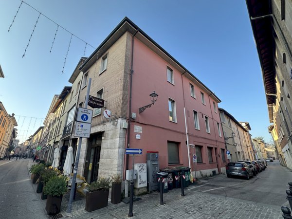 appartamento in vendita ad Imola in zona Centro Storico