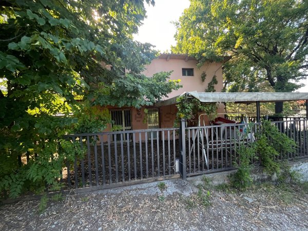 casa indipendente in vendita ad Imola