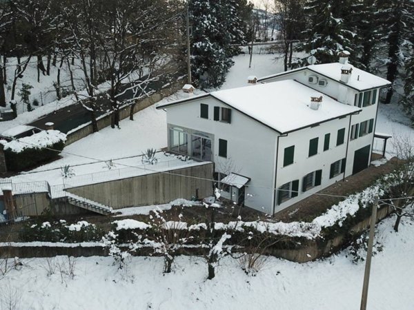 casa indipendente in vendita ad Imola