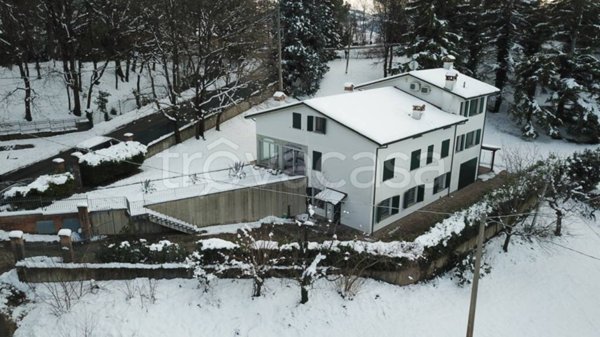 casa indipendente in vendita ad Imola