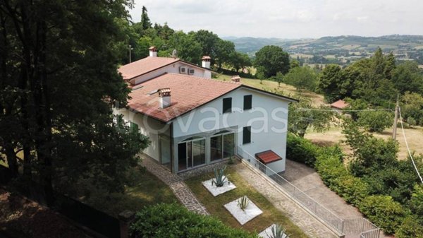 casa indipendente in vendita ad Imola