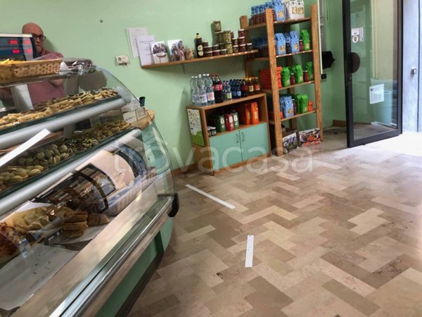 negozio in vendita ad Imola in zona Centro Storico